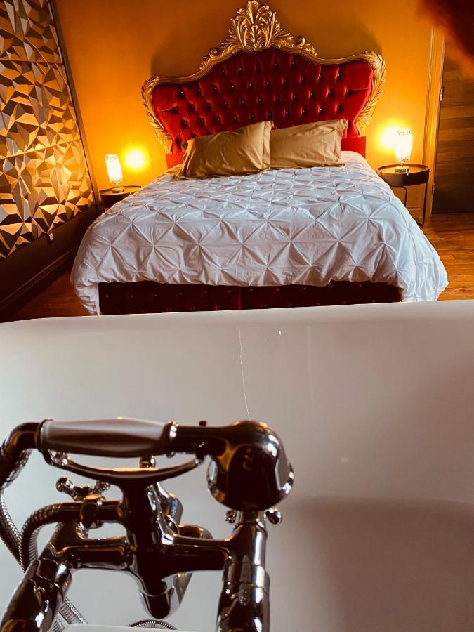 Hypolite Bed & Breakfast Avesnes-sur-Helpe Exterior foto